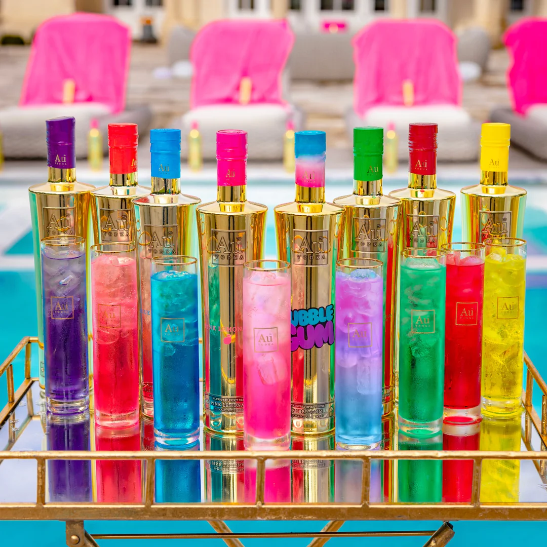 AU VODKA 8 BOTTLE COLLECTION Competition Fox